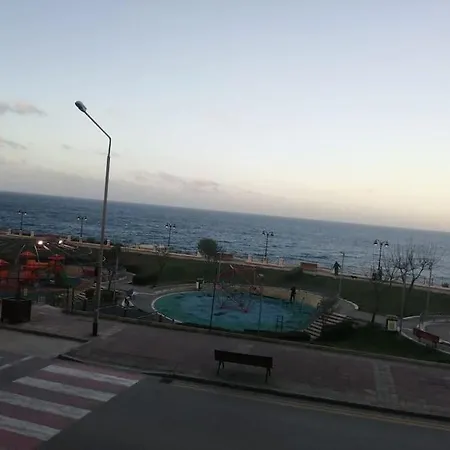Quisisana - 3 Bedroom Sea View Apartment